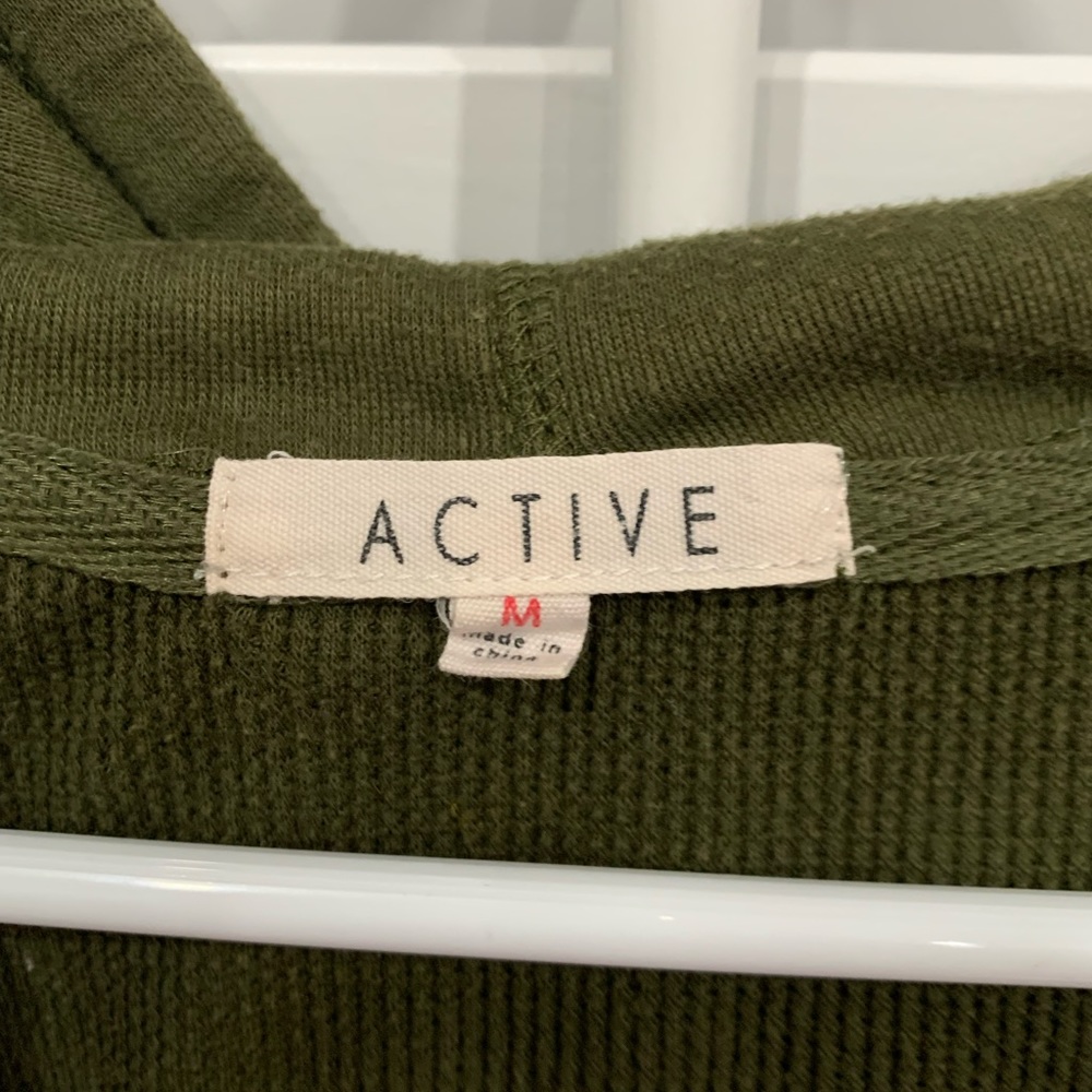 Active Jacket - Picture 4 of 6
